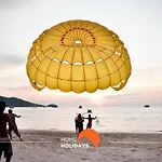 #064 Families Only - Oh Live By Holidays البوفيرا